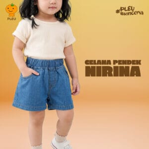Celana Pendek Nirina